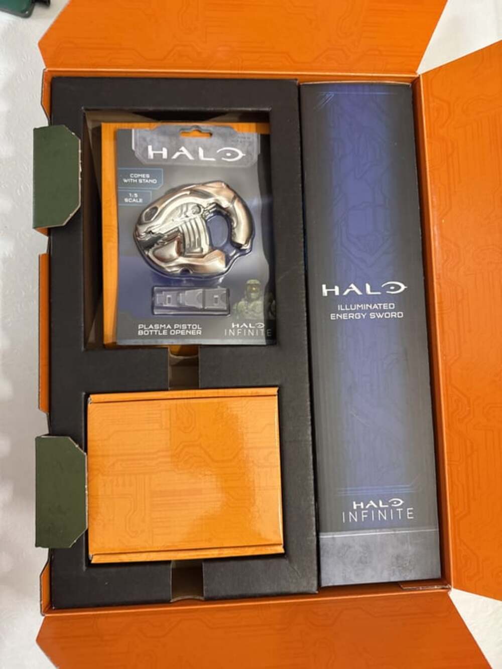 Halo Infinite Collector's Edition Energy Sword Plasma Pistol Brand New